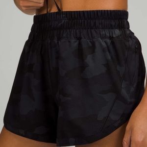 Lululemon Track That High-Rise Short 3" Heritage 365 Camo Deep Coal Multi